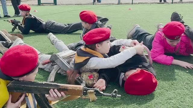 В Заинске состоялась военно-патриотическая игра «Зарница 2.0»
