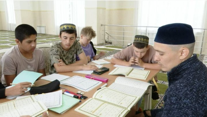 В Центральной мечети Заинска стартуют летние курсы для школьников