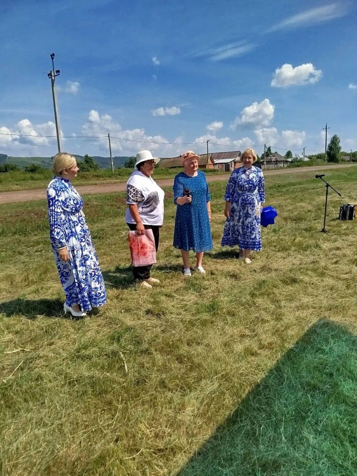 Пәлчикәүдә “Кече авыл көне” узды