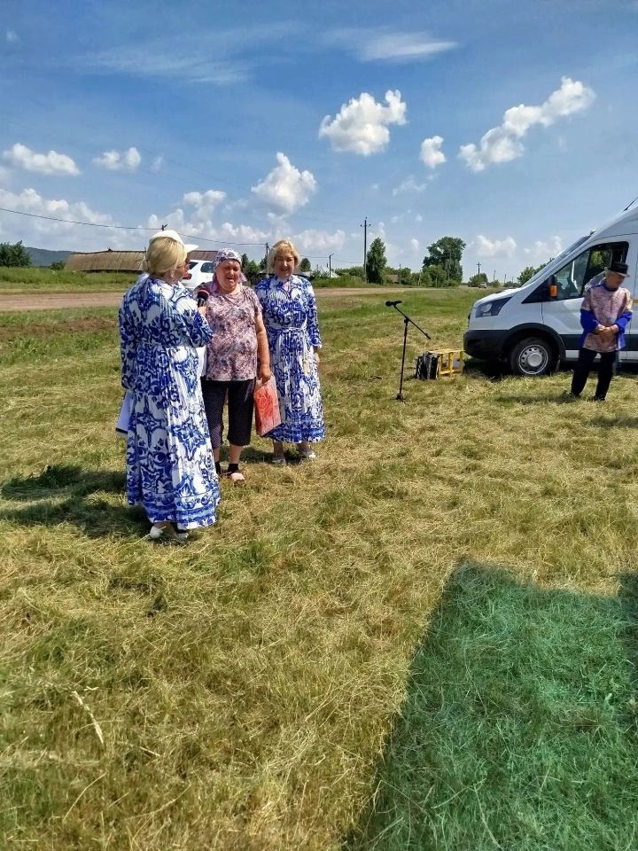 Пәлчикәүдә “Кече авыл көне” узды