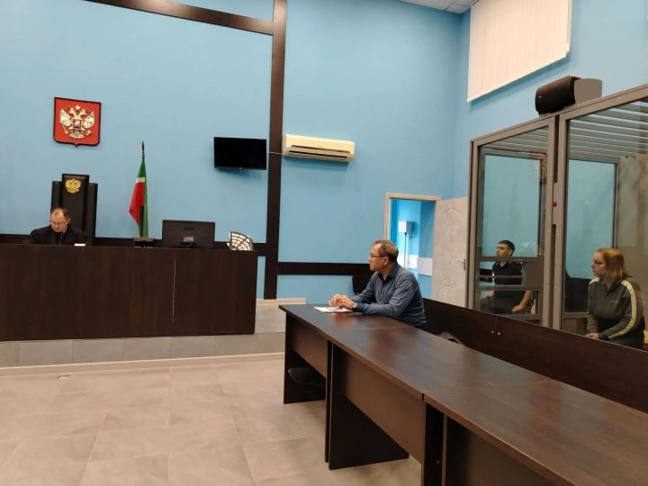 Суд в Заинске арестовал жительницу Челябинской области по подозрению в убийстве местного жителя
