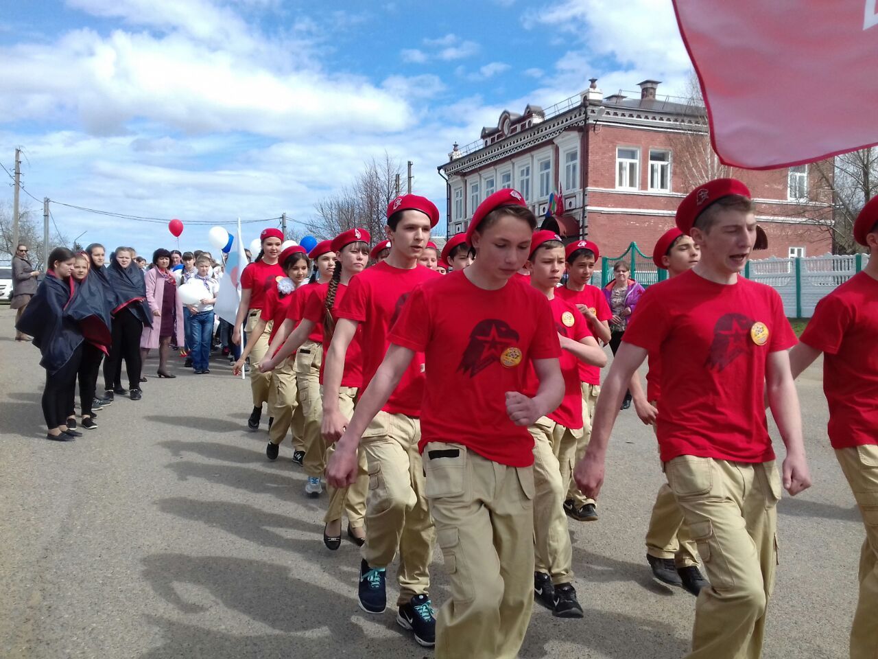 Парад Победы в Заинске-2. ФОТОРЕПОРТАЖ