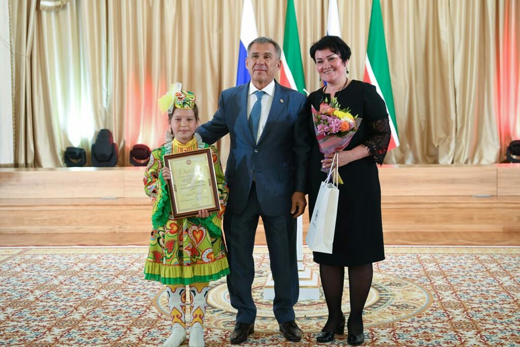 Юные заинские артисты получили награды из рук Президента Татарстана