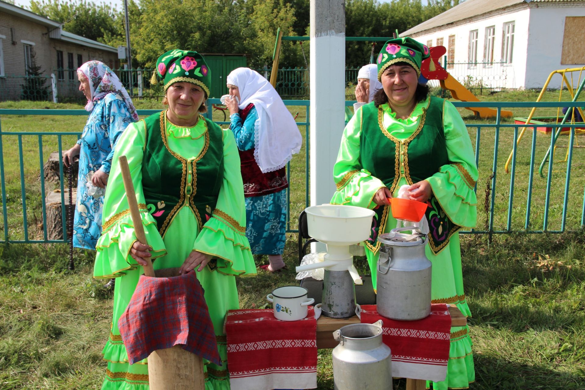 В Заинске обсудили перспективы сохранения татарского языка