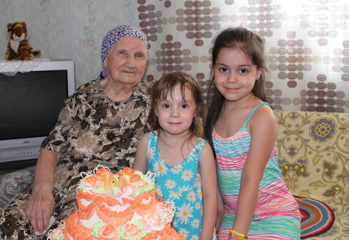106-летняя долгожительница Заинска вспоминает военные годы