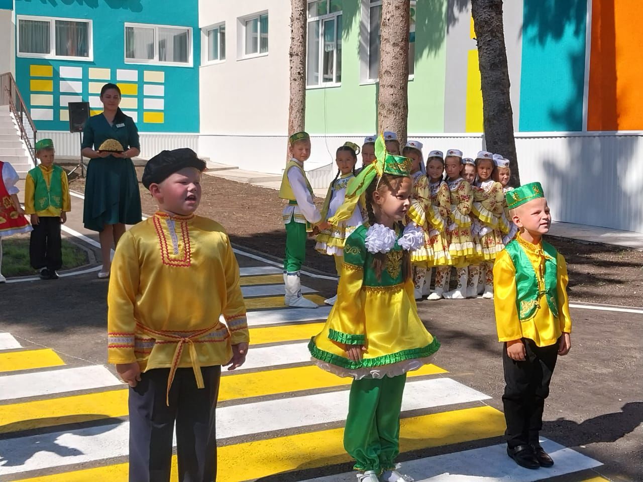 Премьер-министр Татарстана посетил старейший детский сад Заинска
