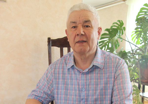 Танылган җитәкче һәм көрәш тренеры Азат Хәйруллин вафат
