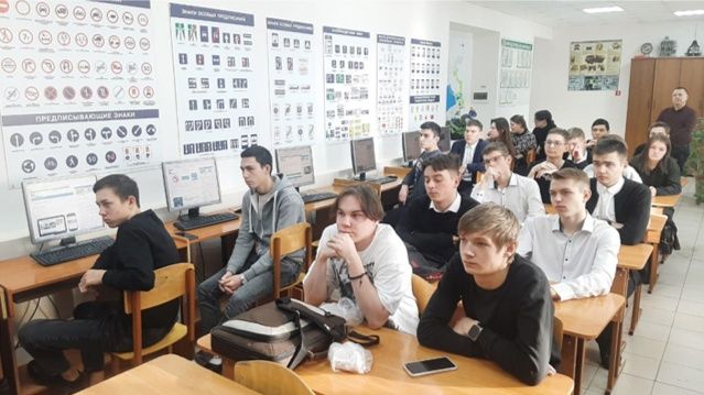 Заинские студенты ежегодно лидируют в республиканских конкурсах водительского мастерства