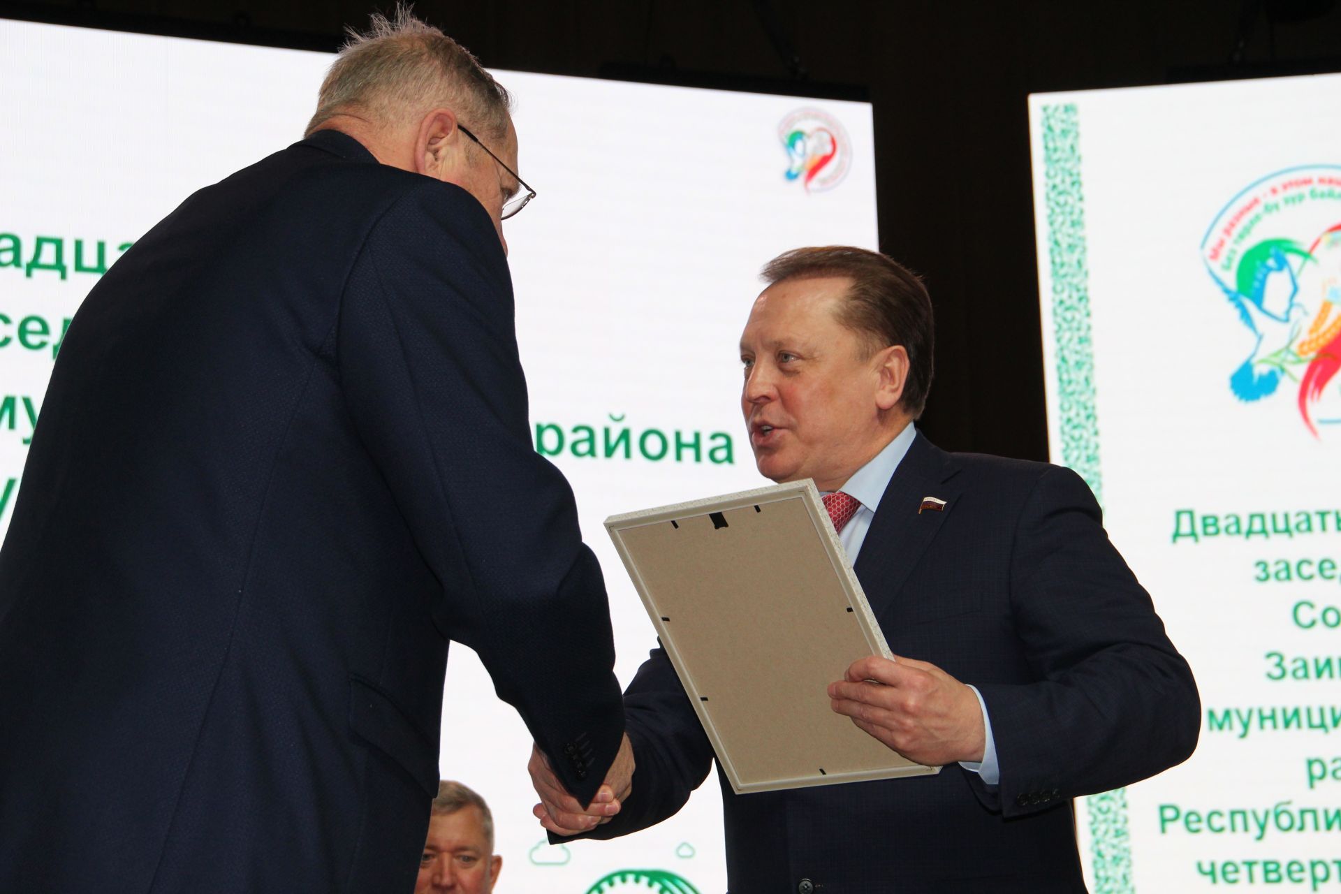 Олег Коробченко: “Зәй сокландыргыч үсеш күрсәткечләре белән сөендерә”