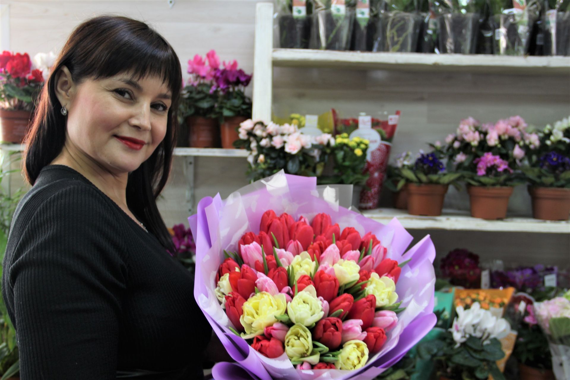 Марина Миронова: «Цветы бывают с людьми в самые важные моменты жизни»