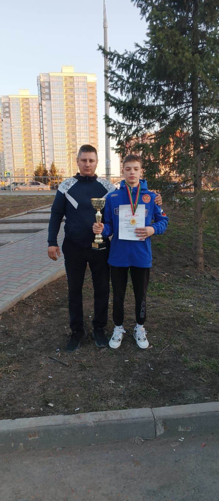 Зәй спортчылары Александр Улеев истәлегенә грек-рим көрәше буенча Бөтенроссия ярышлары җиңүчеләре