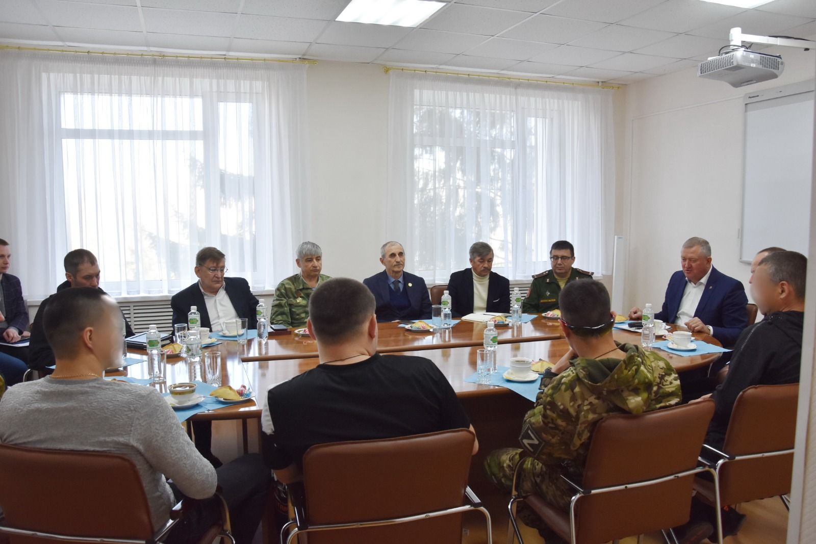Зәйдә ялга кайткан хәрбиләр белән чираттагы очрашу узды