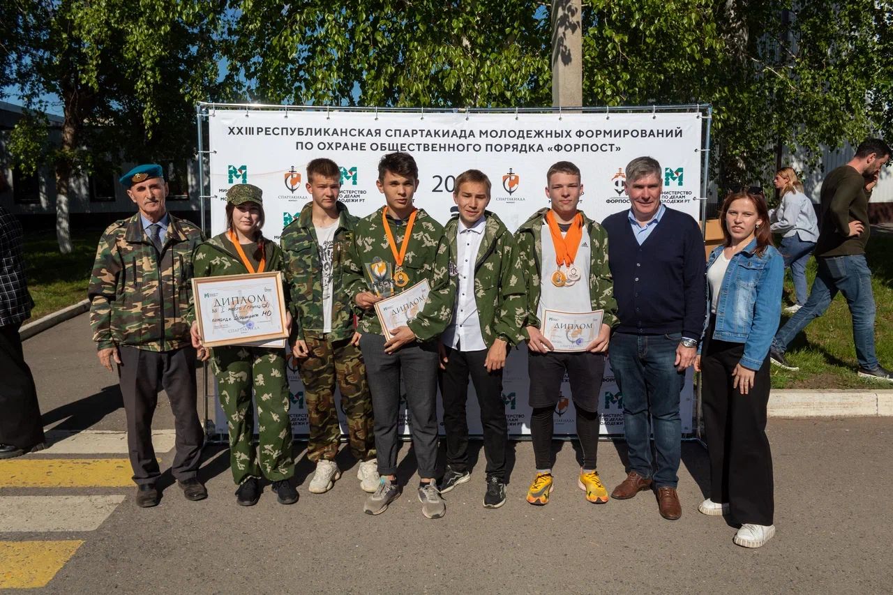 Заинские студенты победили в зональном этапе спартакиады среди участников отрядов «Форпост»