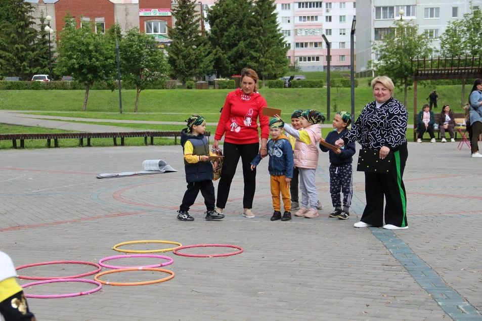 Заинские дошколята сыграли в спортивную игру «Зарница»