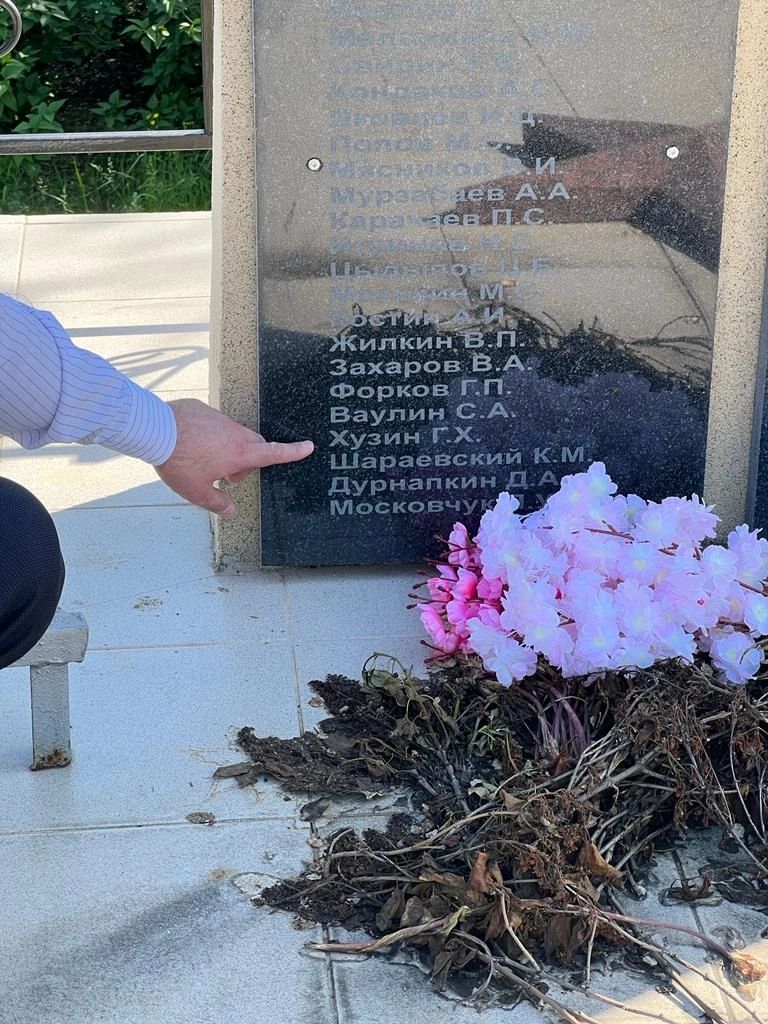 “Үлемсез полк”: Гомәр Хуҗин