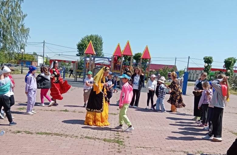 В Заинске прошел «Детский Сабантуй»