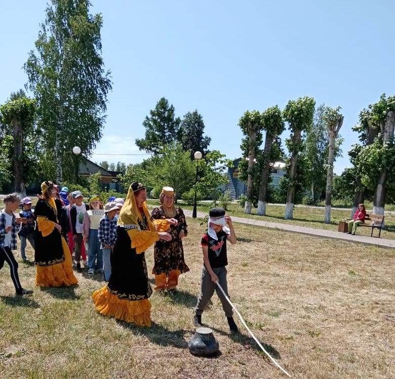 В Заинске прошел «Детский Сабантуй»