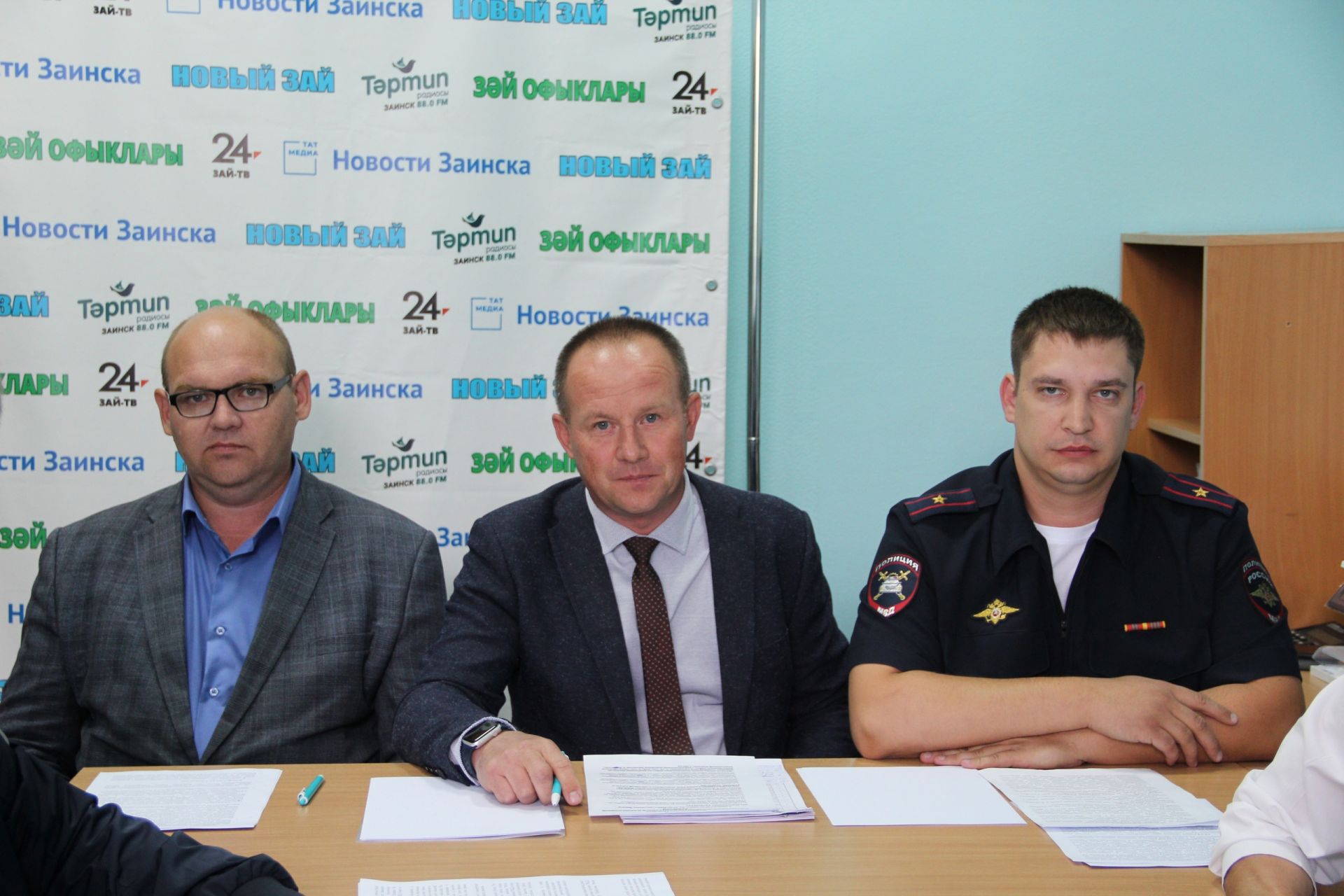 Жители Заинска получили ответы на вопросы в рамках прямого эфира