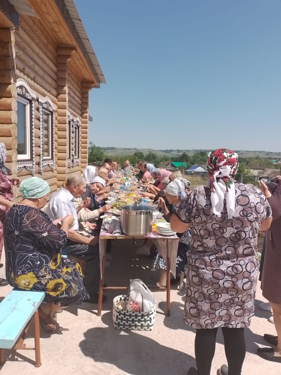 В День Святого Духа в храме села Савалеево отметили престольный праздник