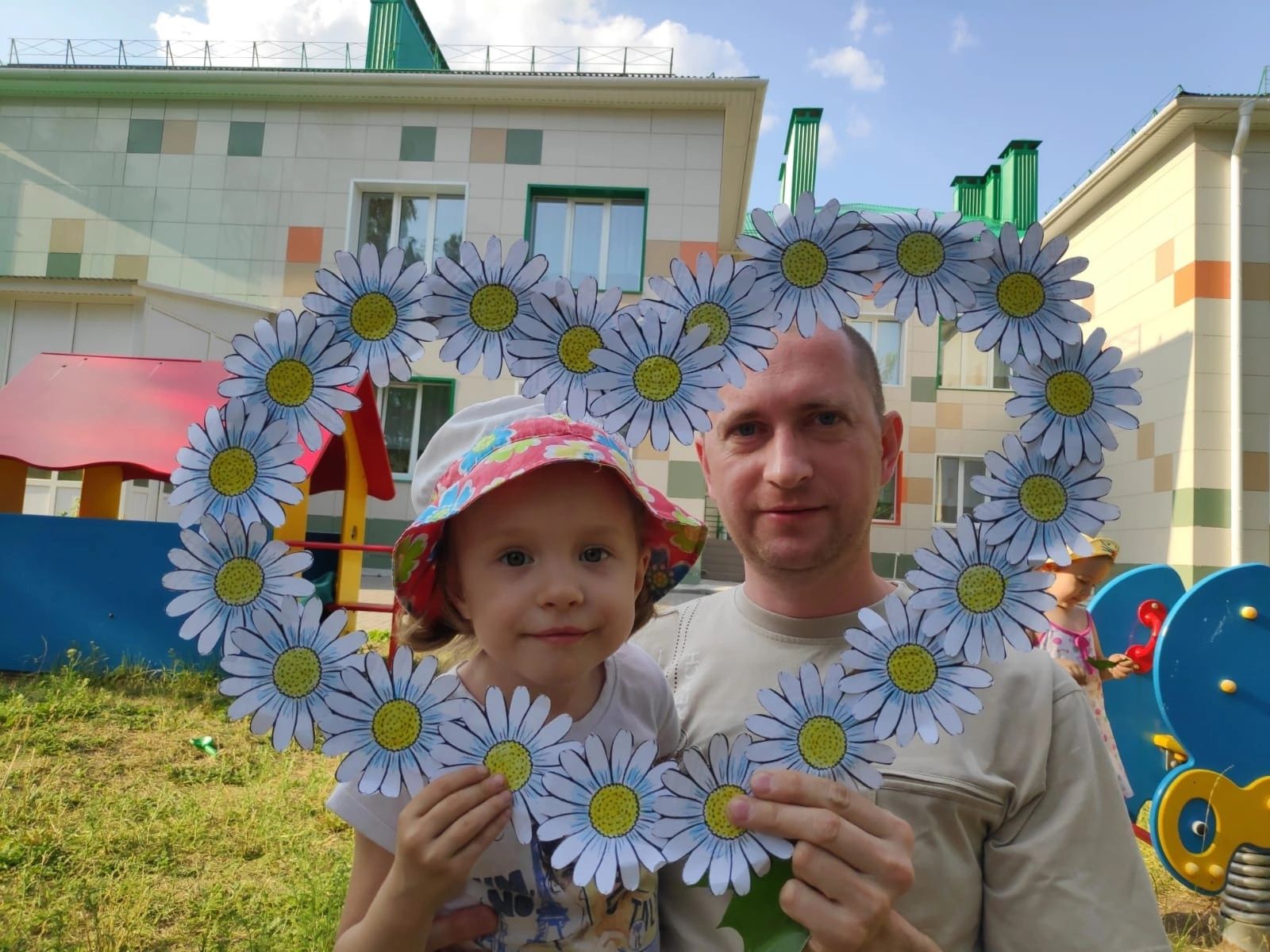 Зәйнең «Алтынчәч» балалар бакчасында гаилә, мәхәббәт һәм тугрылык көне күркәм билгеләп үтелде