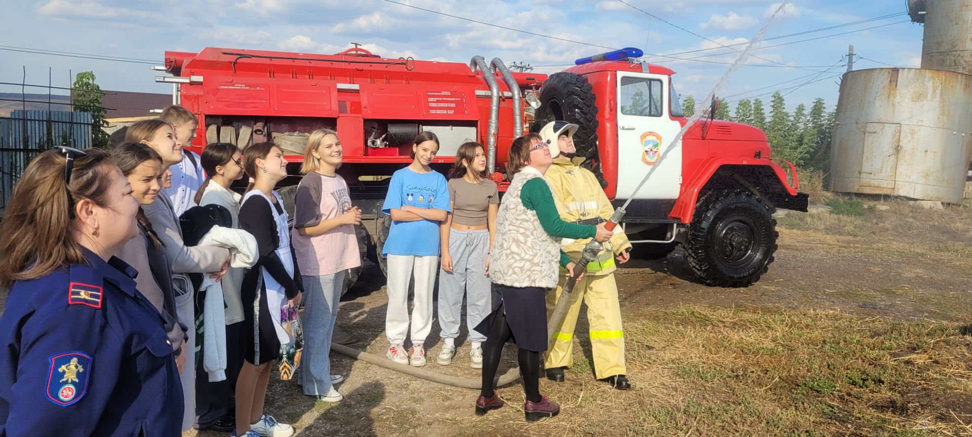 В Заинске прошли учебные эвакуации в местах скопления людей