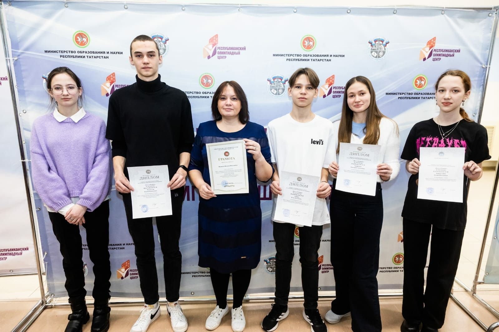 Зәй укучылары математиканы яхшы белүләрен күрсәтте