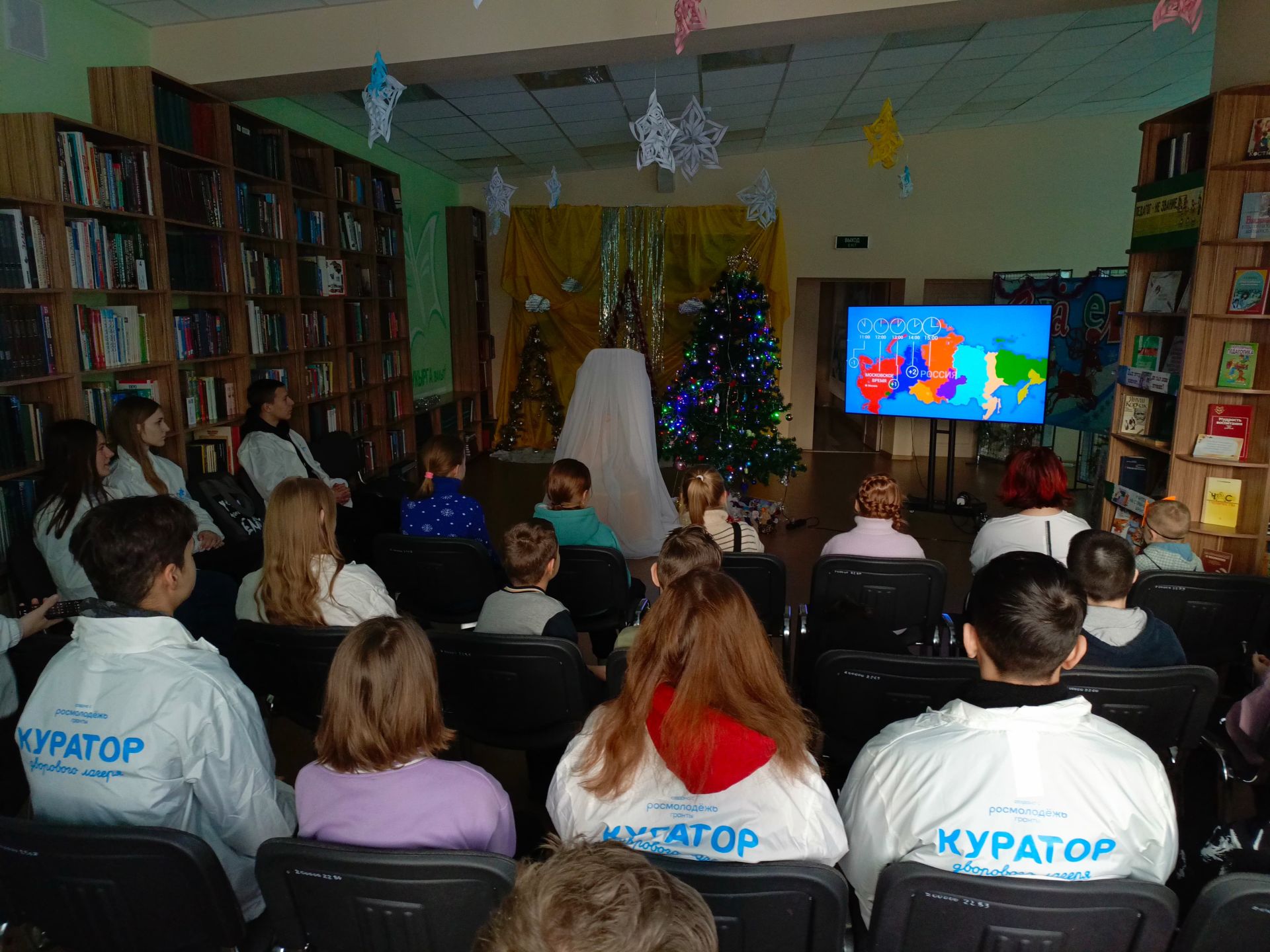 В Заинске в новогодние праздники прошла развлекательная программа для детей