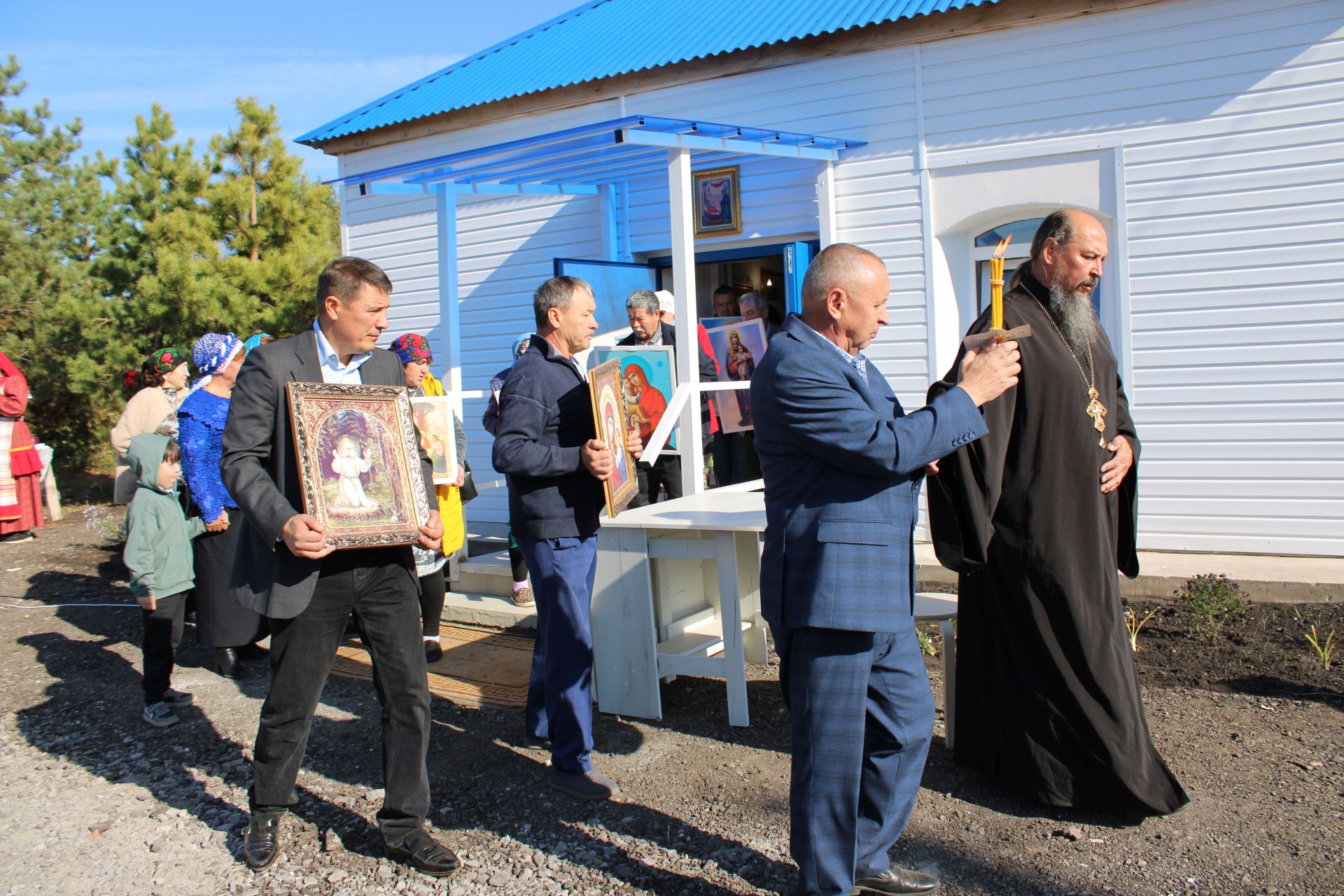 В селе Сарсаз-Багряж открылся храм Иконы Божией Матери