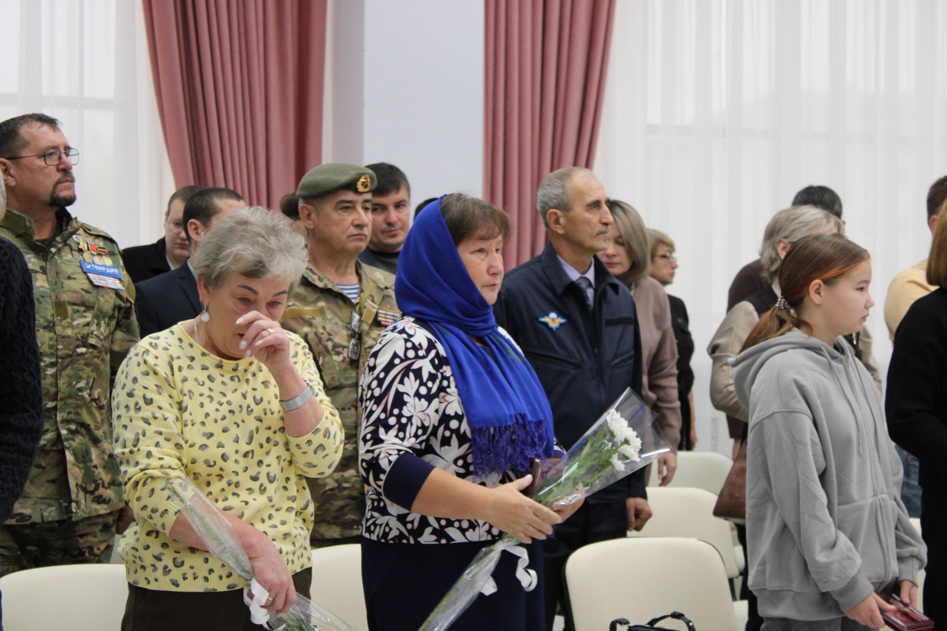 В Заинске семьям бойцов, погибших в зоне СВО, передали государственные награды