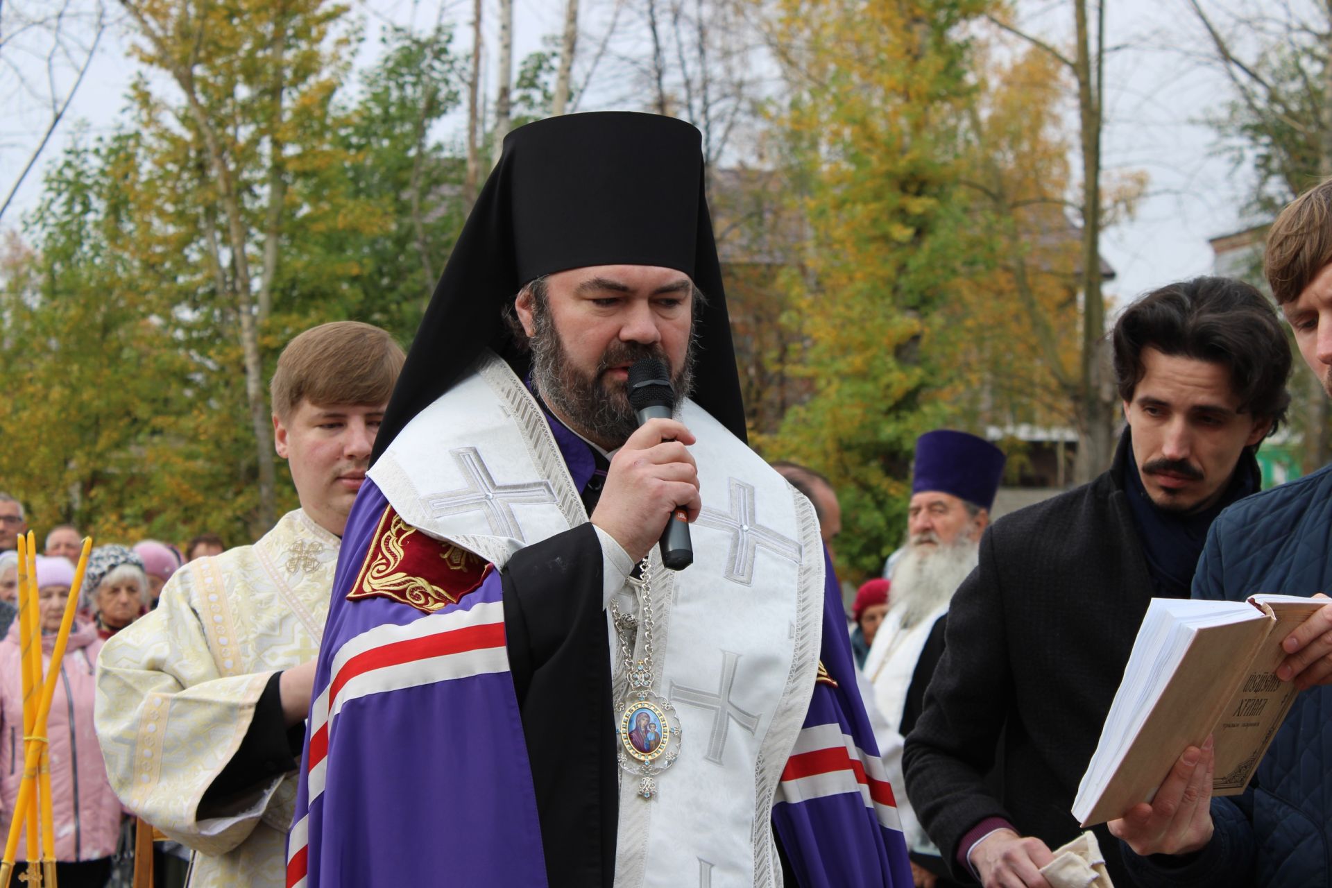 В день рождения Владимира Путина в Заинске заложили памятную капсулу в основание будущего храма