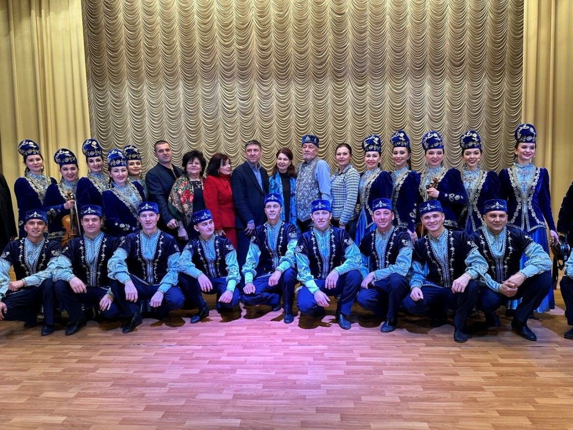 В Луганск приехала делегация из Татарстана, чтобы обсудить творческое сотрудничество