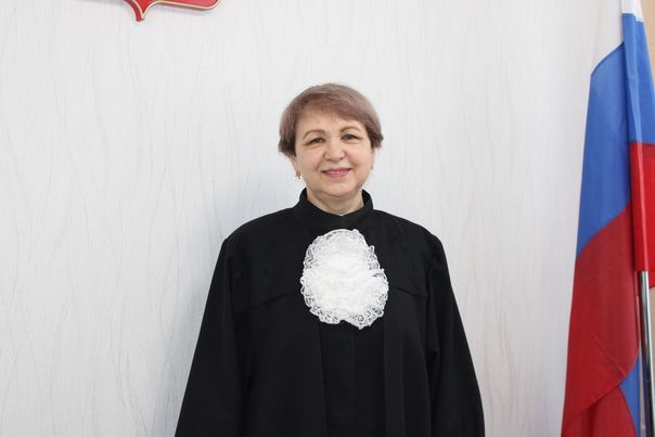 Одна из самых опытных судей Заинского городского суда отмечает свой юбилей