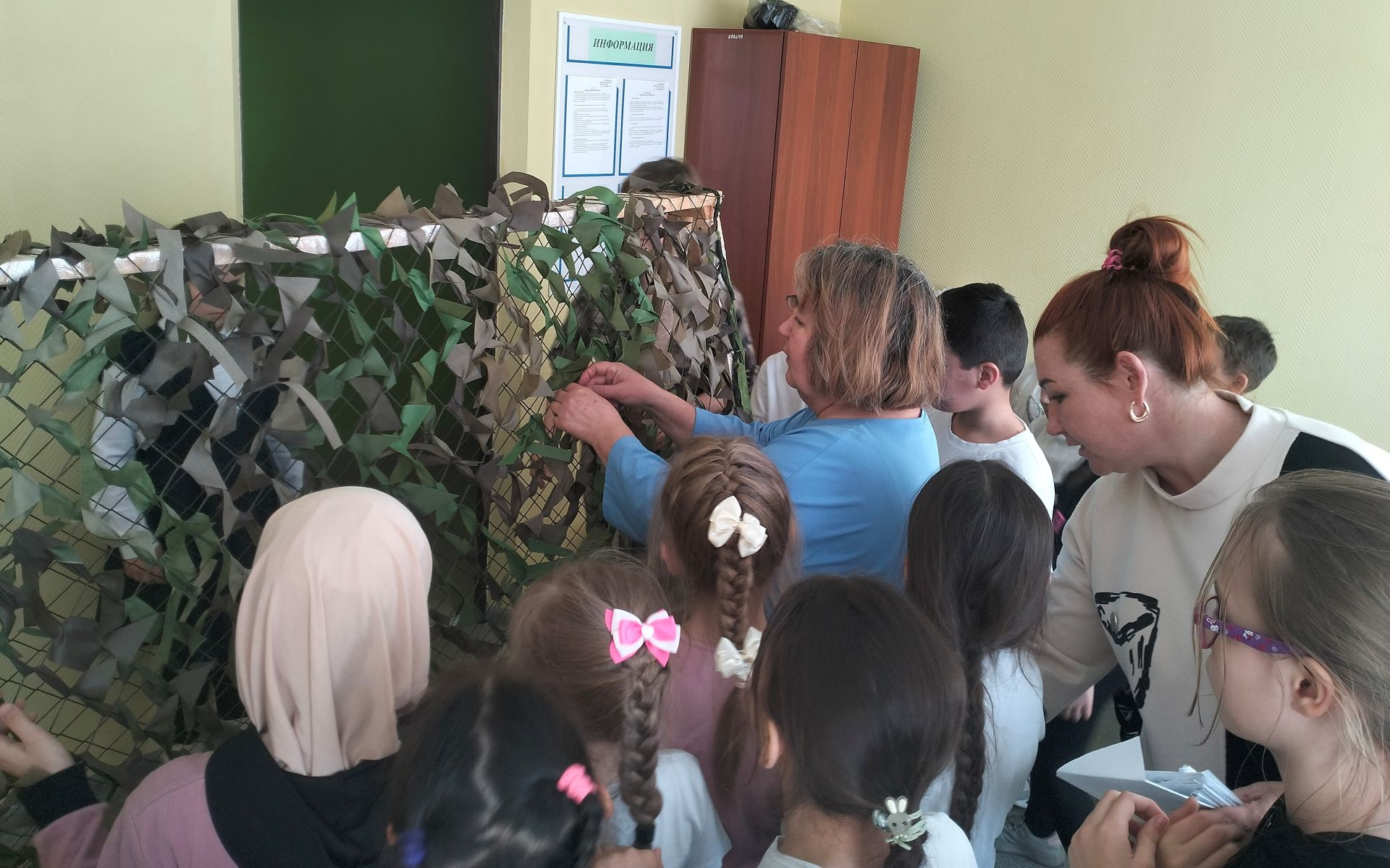 В память о геноциде советского народа в школе Заинска прошел урок мужества