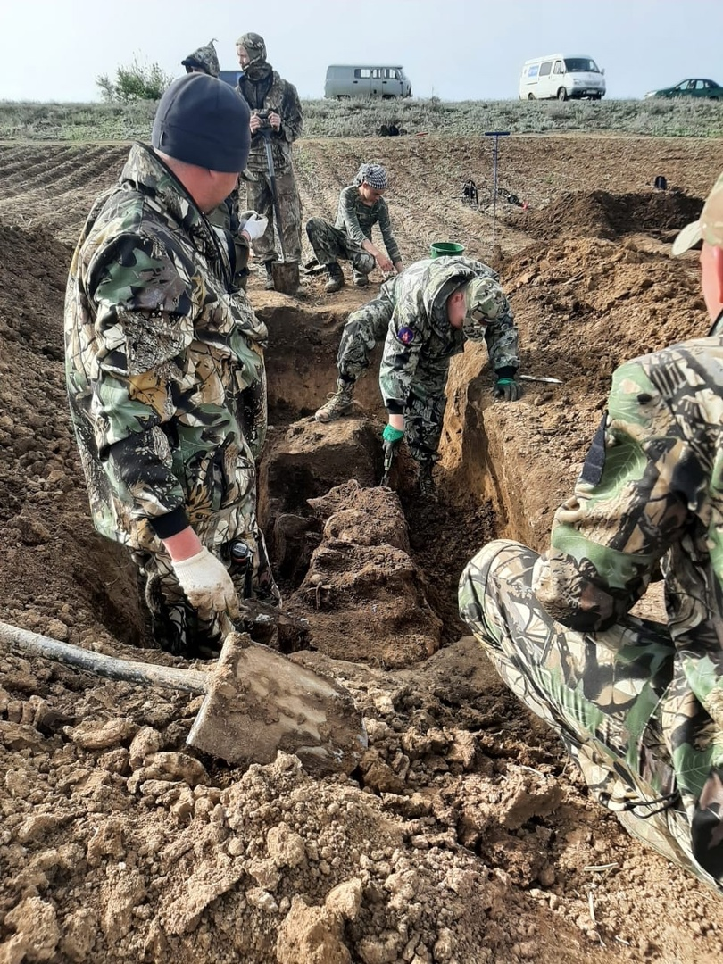 За четыре дня поисковики Заинска нашли останки 24 бойцов Красной Армии