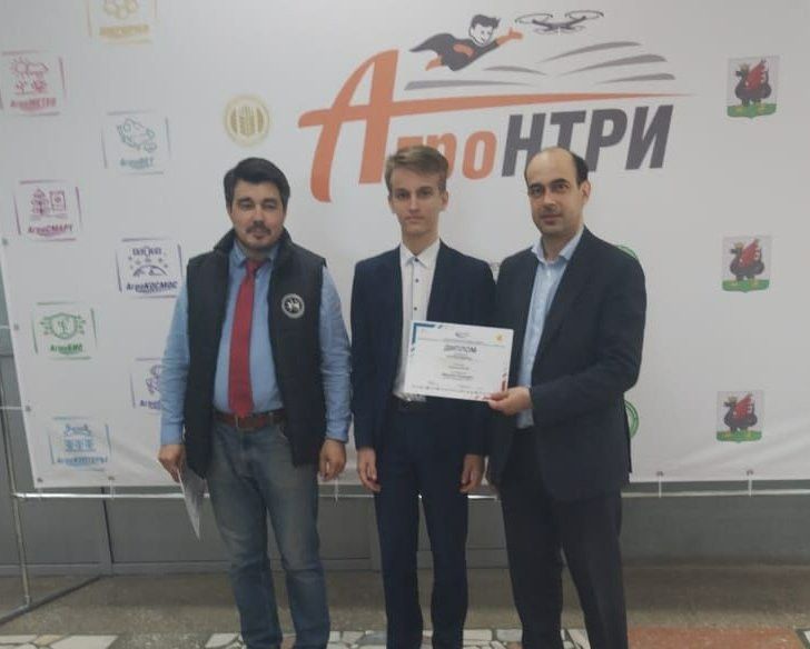 Ученик агрокласса Кадыровской школы стал лауреатом всероссийского конкурса «АгроНТРИ-2024»