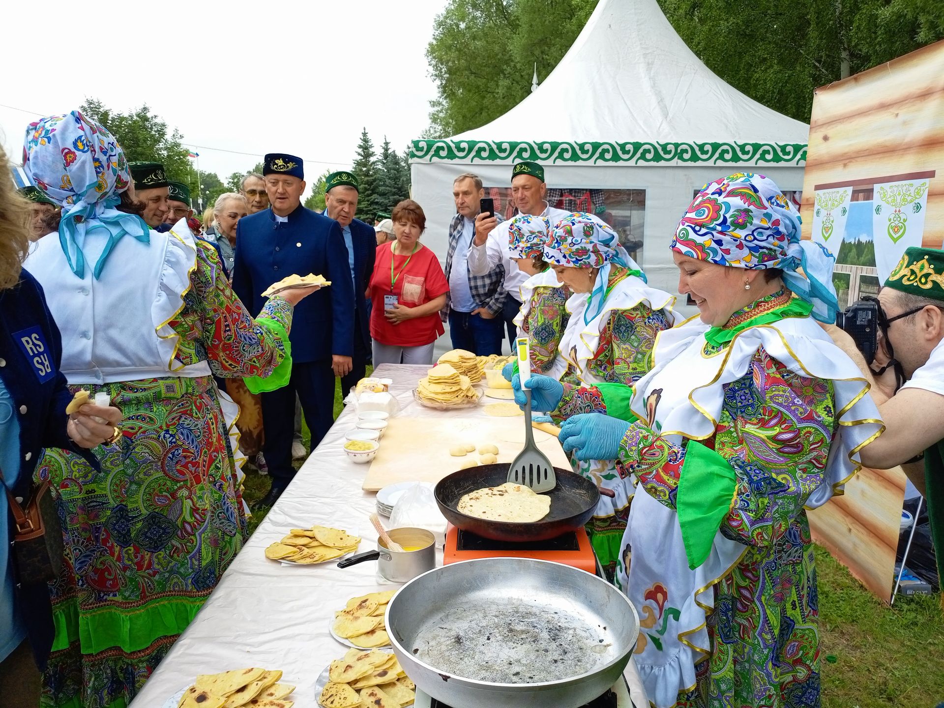 Сабантуе төрле мәйданчыкларда гөрли