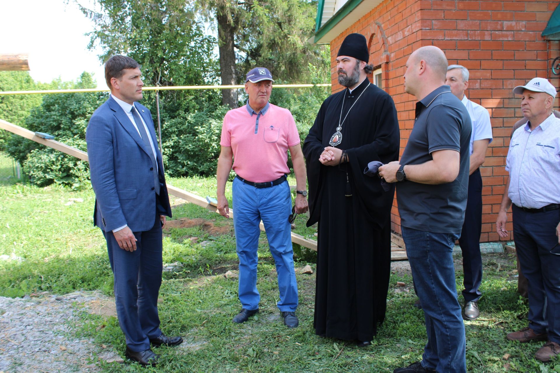 Югары Баграж чиркәвен киләсе Тройсын бәйрәменә ачарга ниятлиләр