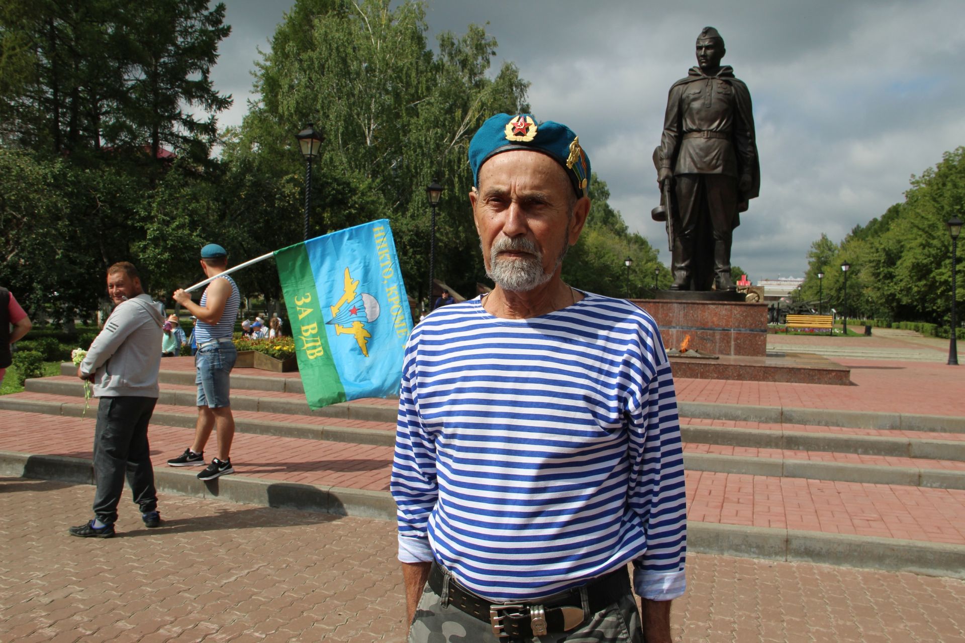 Десантники всех поколений в Заинске собрались на торжество