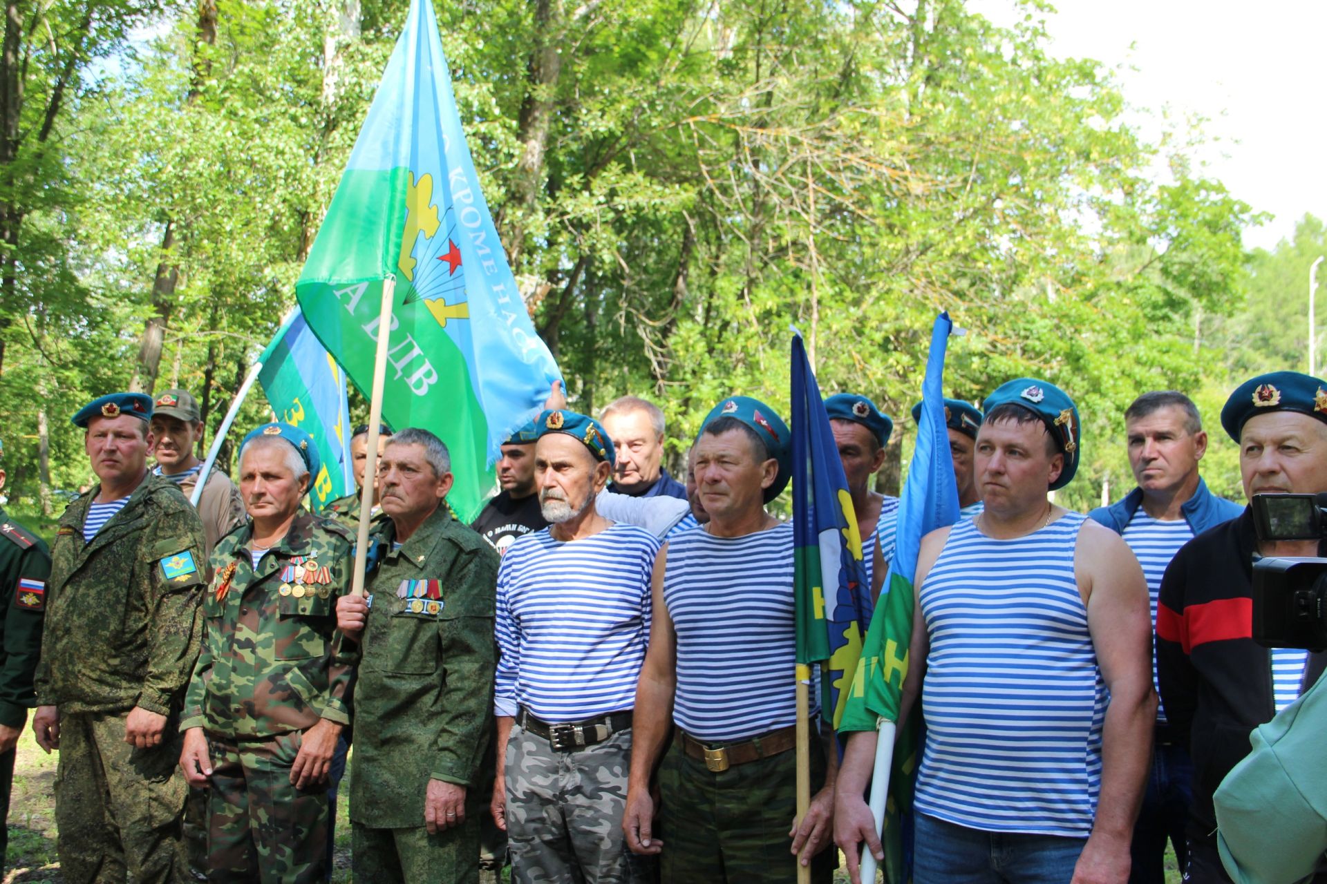 Десантники всех поколений в Заинске собрались на торжество