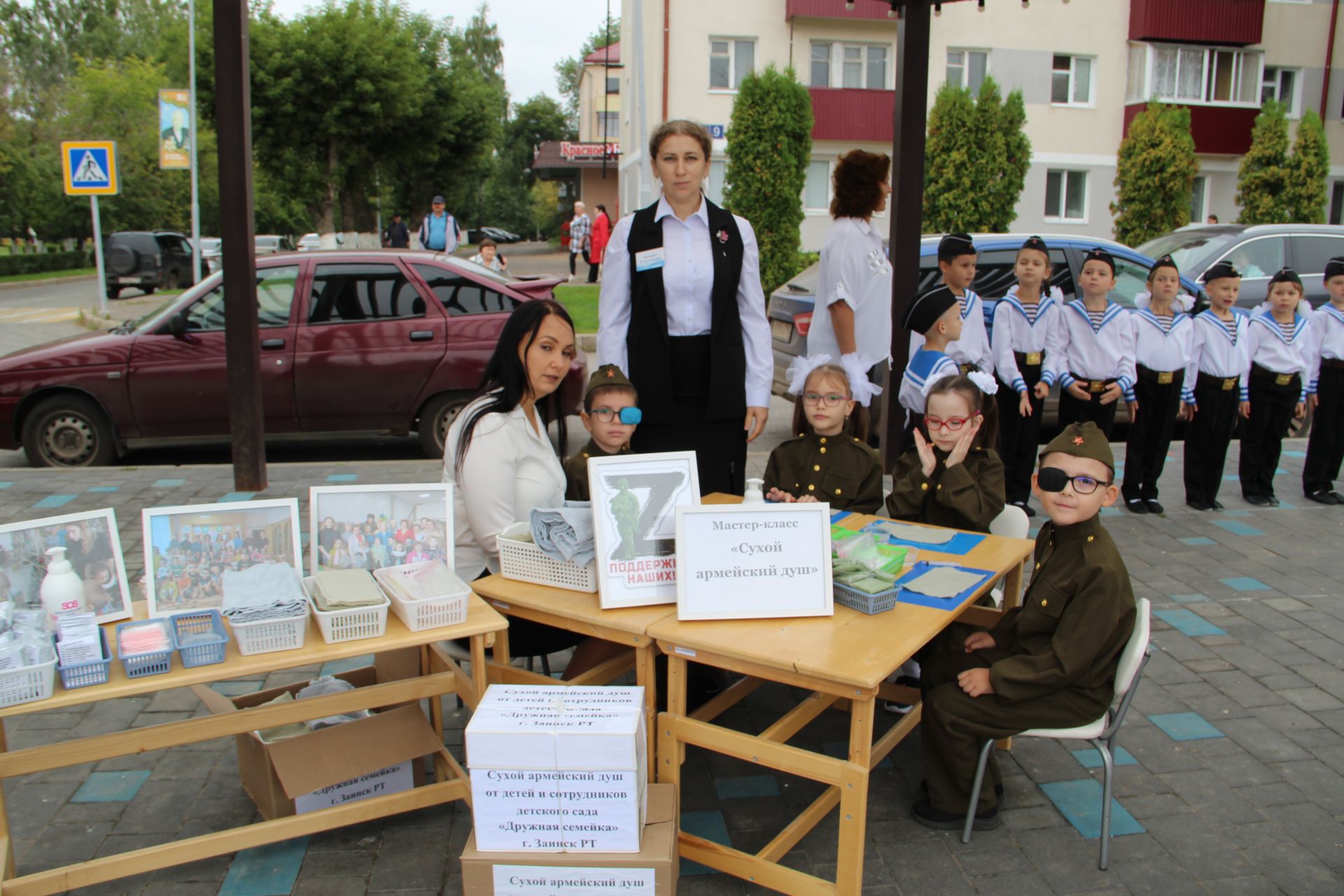 В Заинске в рамках большого педсовета дети поделились своими эксклюзивными проектами