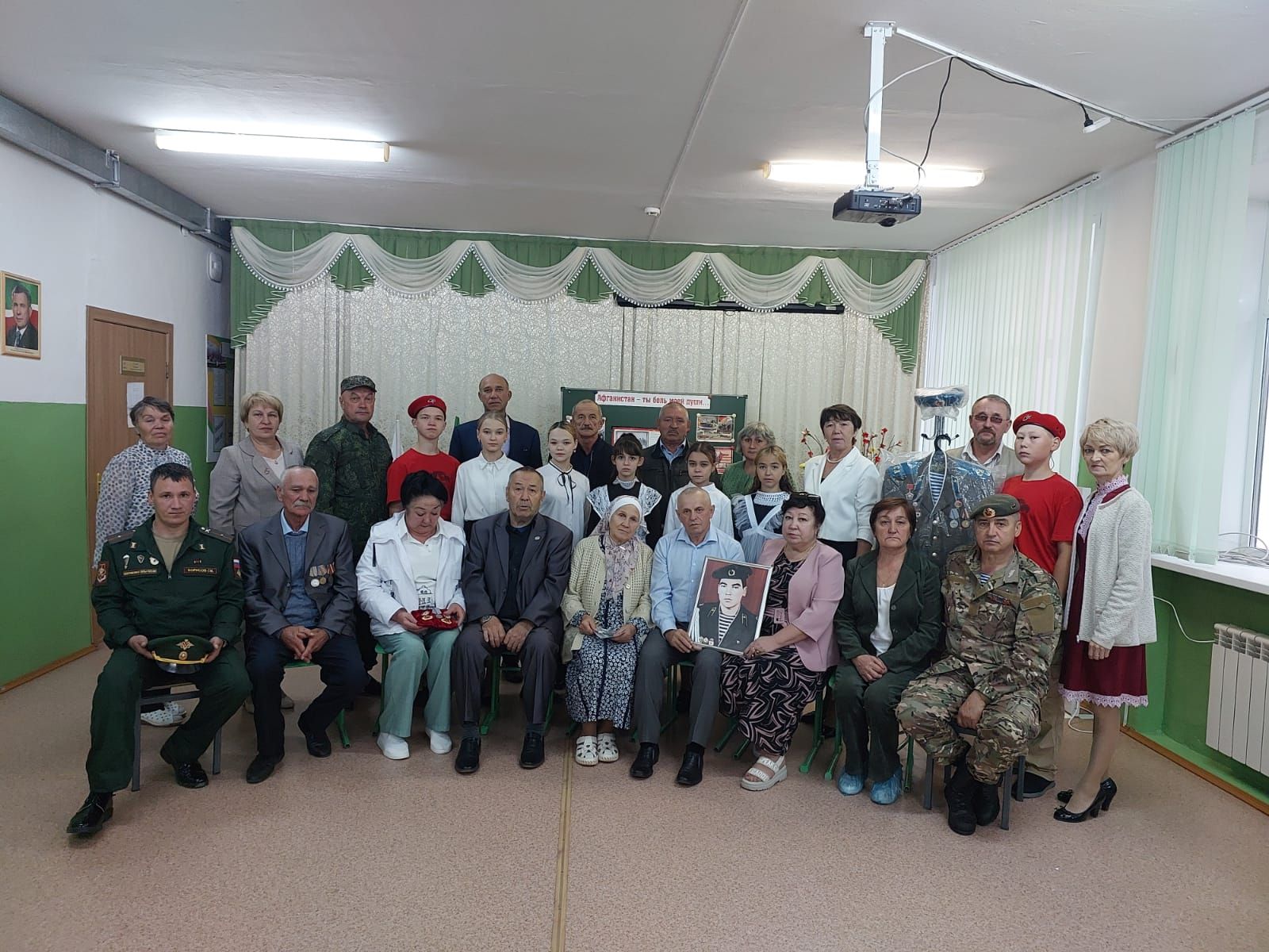 В Заинском районе почтили память афганца Петра Осипова