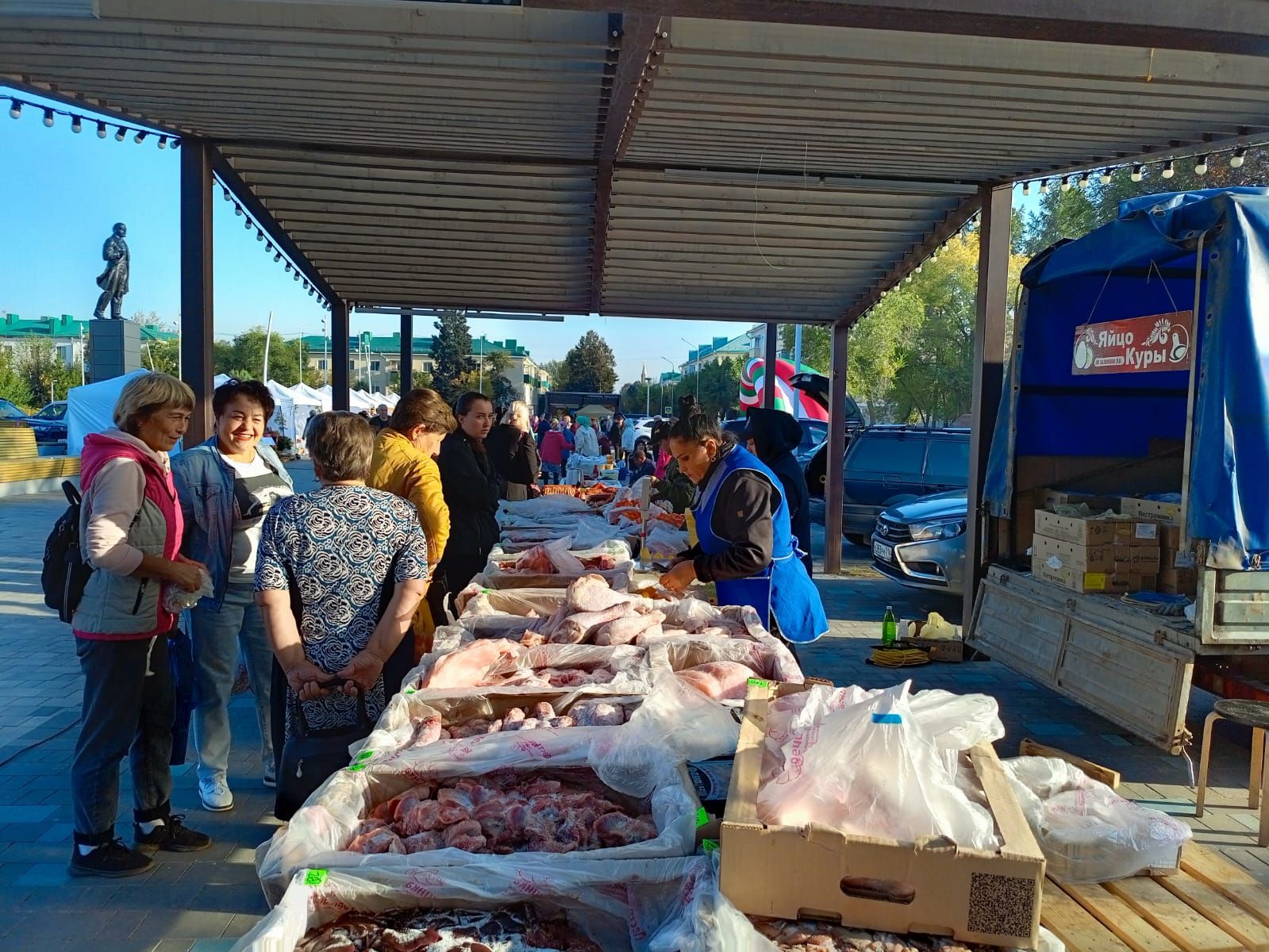 В Заинске стартовали осенние сельскохозяйственные ярмарки