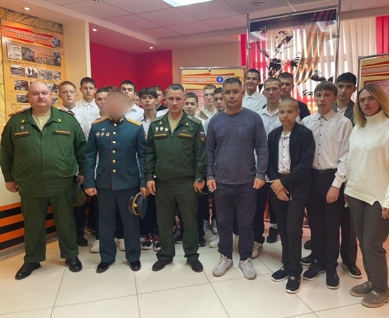 Заинские студенты встретились с участниками СВО