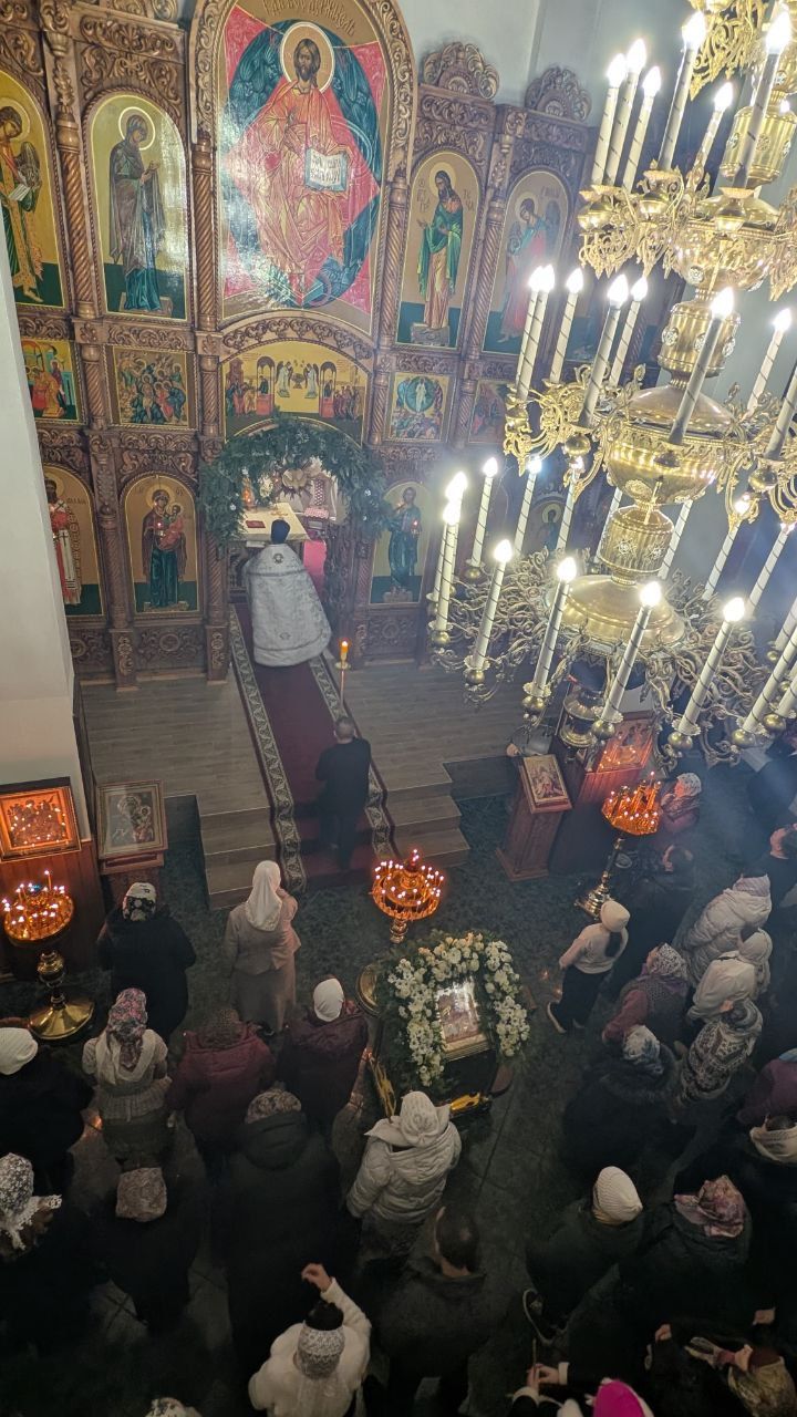 В храмах Заинского благочиния прошли Рождественские богослужения