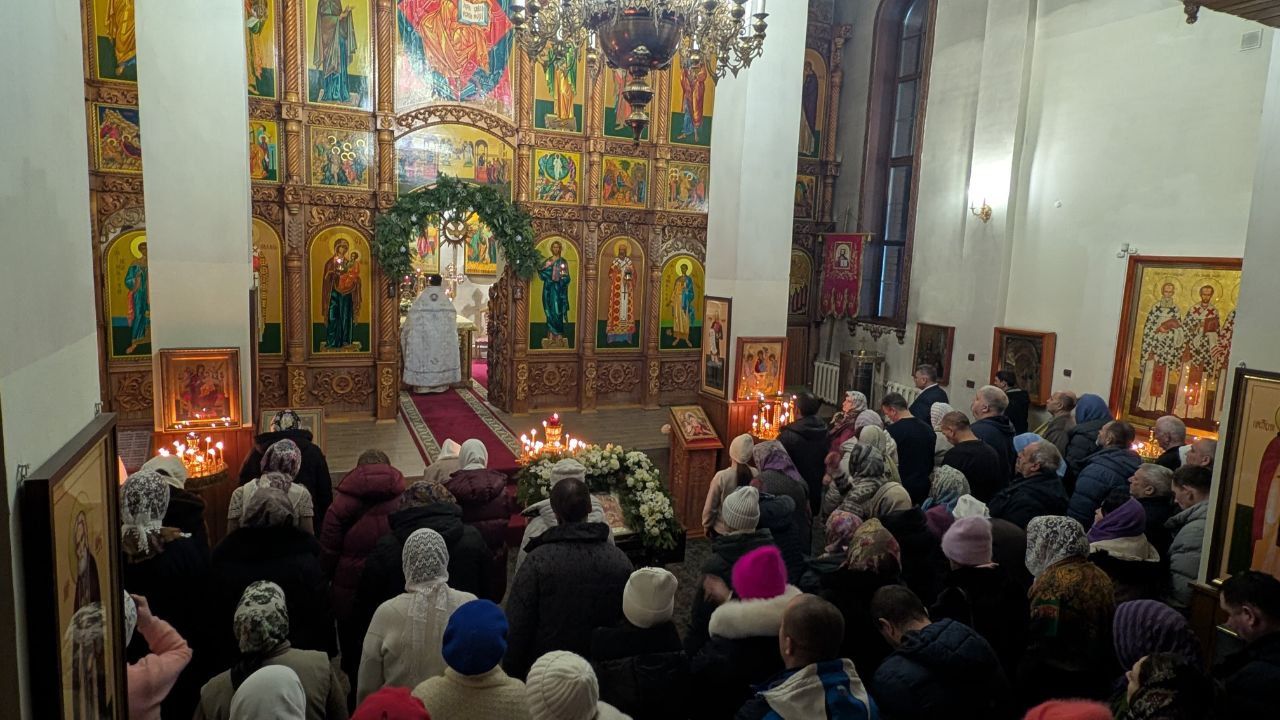 В храмах Заинского благочиния прошли Рождественские богослужения