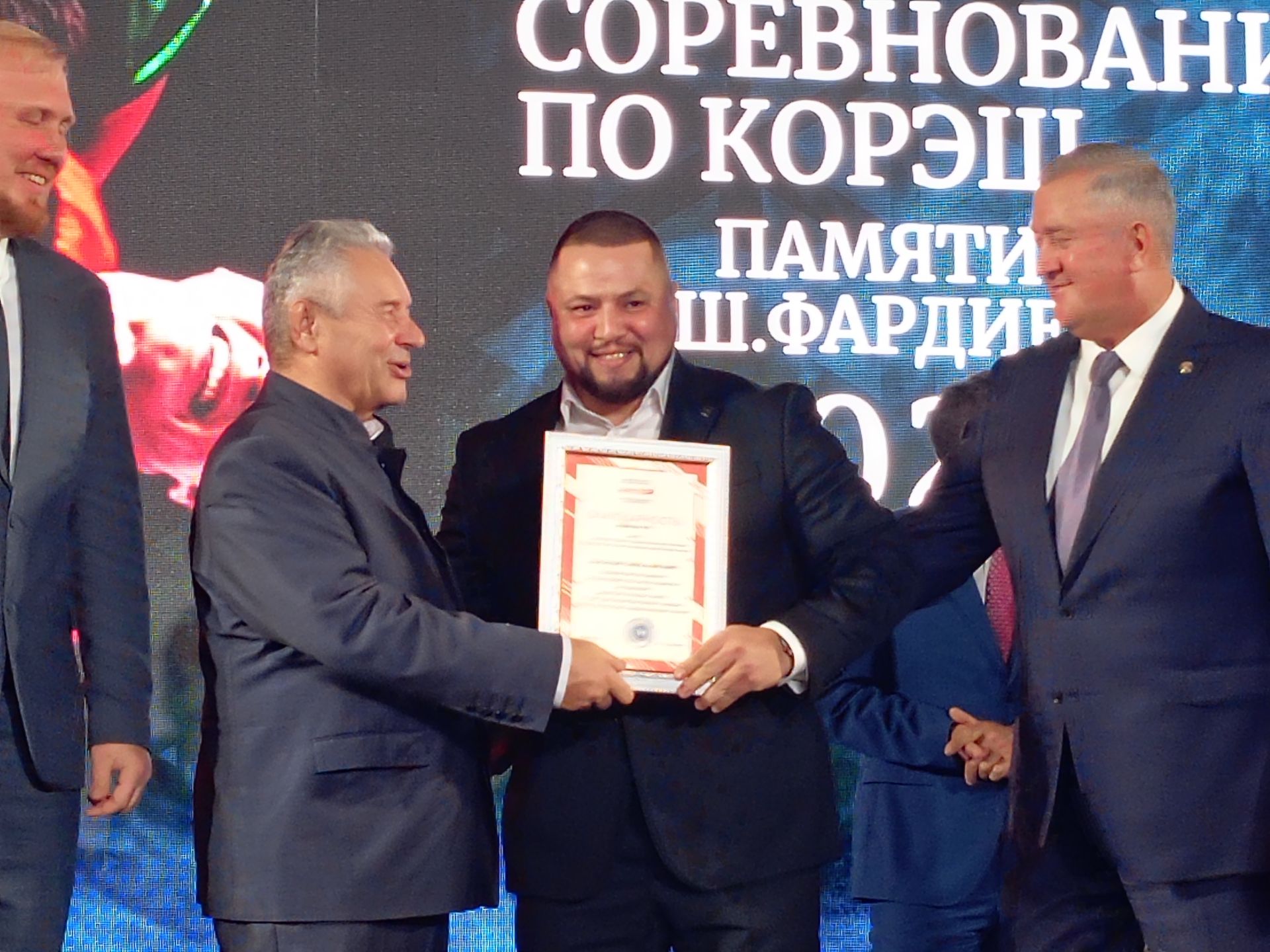 Зәйдә Ринат Фәрдиев истәлегенә Бөтенроссия көрәш турниры старт алды