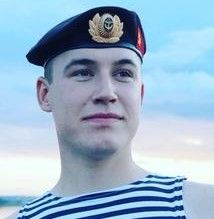 Ул Ватанга хезмәт итү юлын сайлады