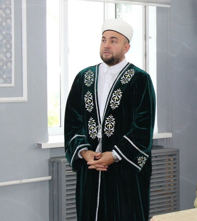 Фатыйх хәзрәт Нуруллин: «Изге Рамазан ае тәнне һәм җанны чистарту өчен билгеләнгән»