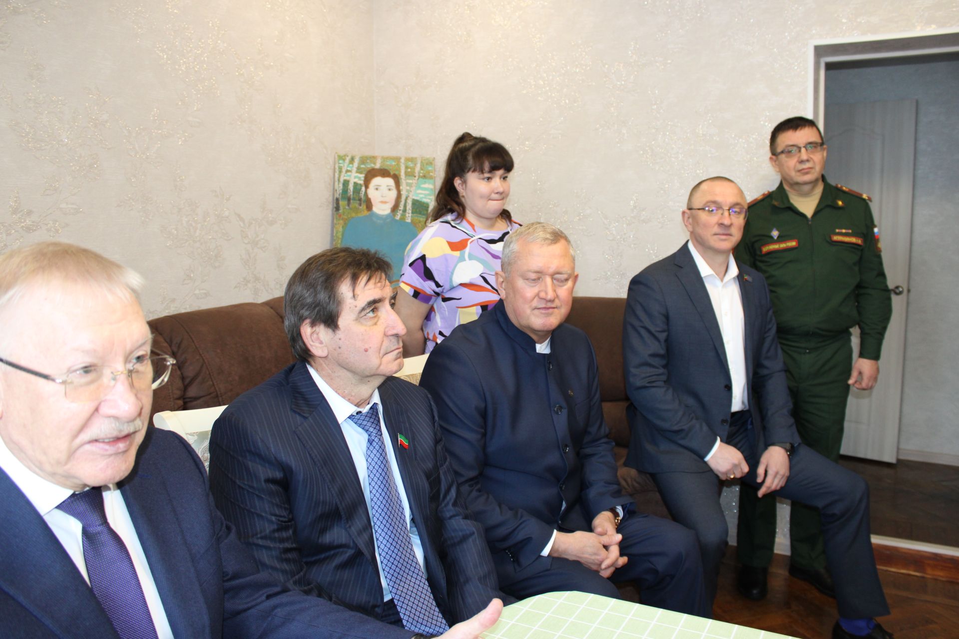 В Заинске ветеранам Великой Отечественной войны вручили юбилейные медали к 80-летию Победы