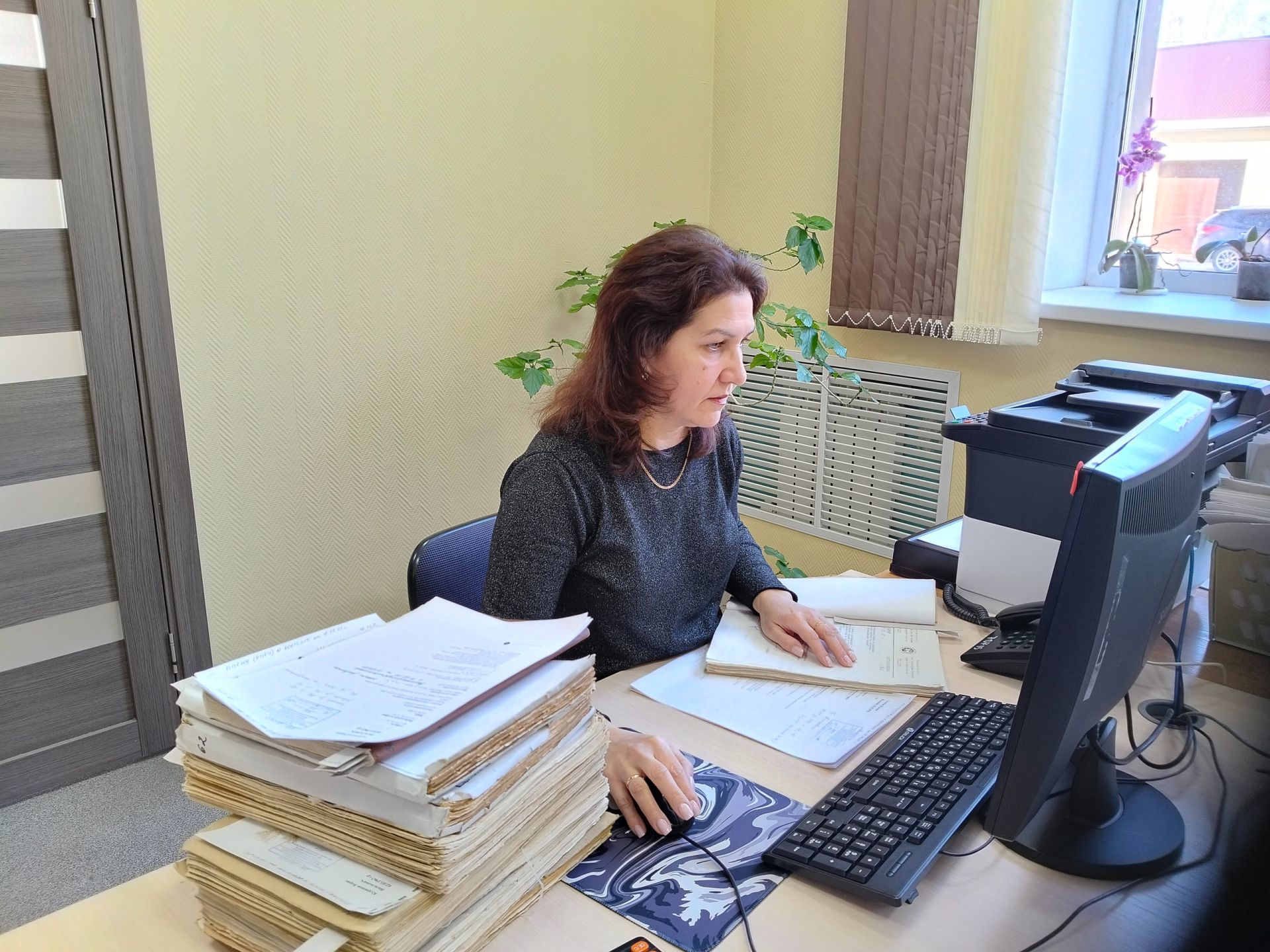 День архивов в Заинске: история, достижения и роль архивистов в сохранении наследия